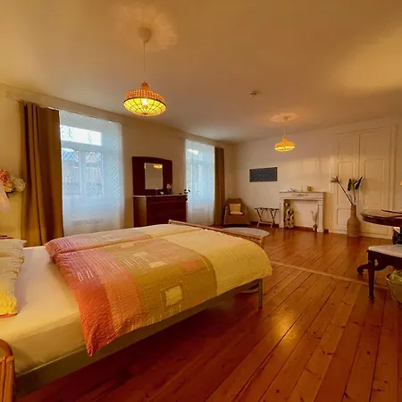 1912 - Wooden - Old Town Apartmán Locarno